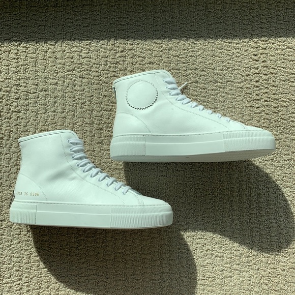 common projects tournament low super sneakers